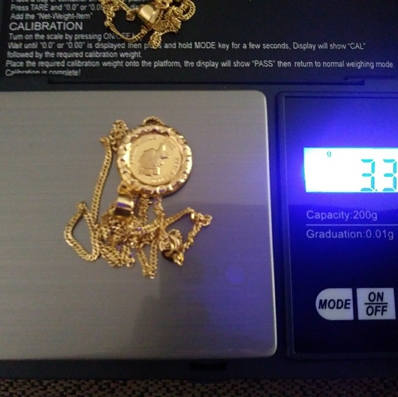 18k Saudi Gold Necklace Medallion - Picture 4 of 4